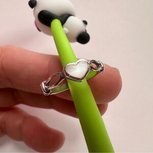 925 Sterling Silver Heart Ring Size 4